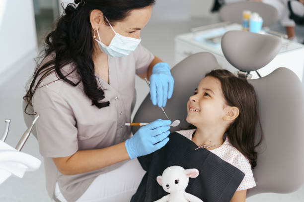 Best Emergency Dental Extractions in Churubusco, IN